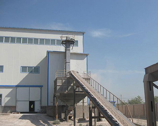 宜都鑫巖高嶺土生產(chǎn)車間